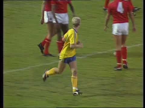 10/09/1986  International Friendly SWEDEN v  ENGLAND
