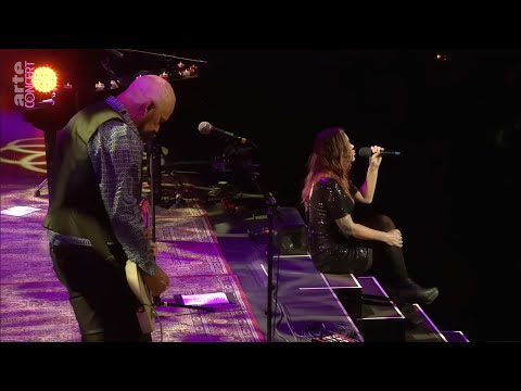 Miniatura de YouTube - Love Gangster (Live)