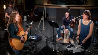 Les soeurs Boulay - Fais-moi un show de boucane