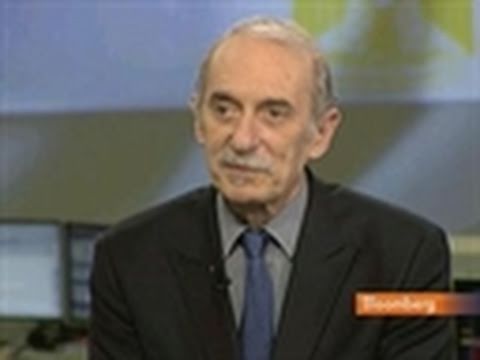 Magnus Says Egypt Should Be a `Cautionary Tale'