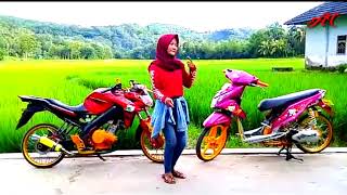 Download lagu Status WA holiday mp3