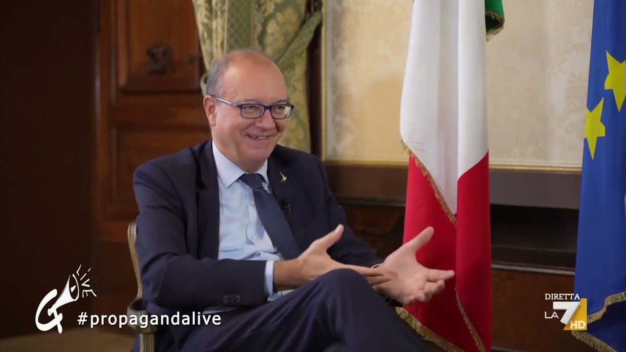 Valditara e la par condicio nei dibattiti a scuola: "Dibattito sulle droghe, un operatore di ...