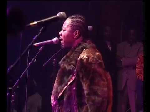 Papa Wemba concert au Bataclan 25è Anniversaire de Viva La Musica 2002