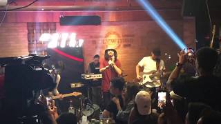 Download lagu Sheila on 7 - Bertahan di Sana (Live at Holywings Pantai Indah Kapuk 21/02/2019) mp3