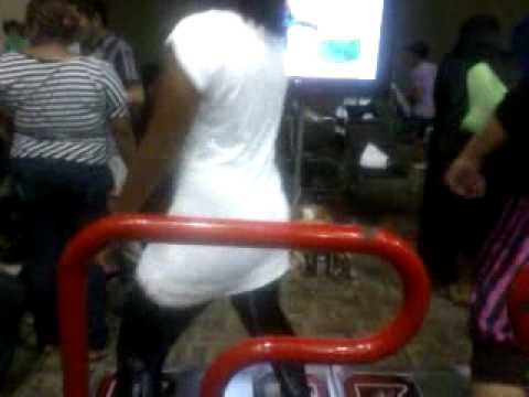 110528 Senka PumpItUp - Wanna [KARA]