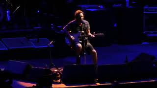 PEARL JAM : &quot;Thumbing My Way&quot; :  FENWAY PARK / BOSTON (Sept 4, 2018)