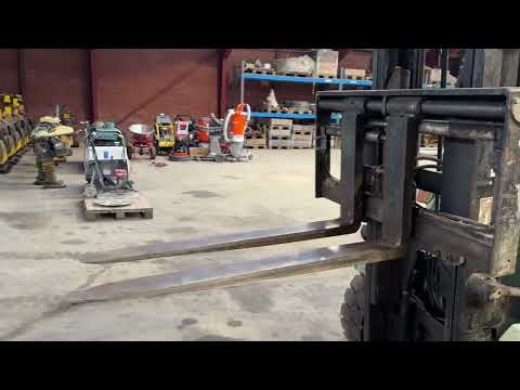 Video: Mitsubishi FD35N truck 1