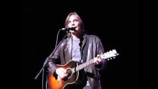 Jackson Browne sings I am a Patriot at The Beacon Theater NYC