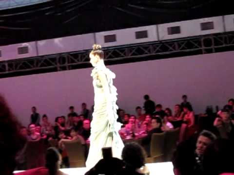 Christian Lacroix Couture Spring/Summer 2009