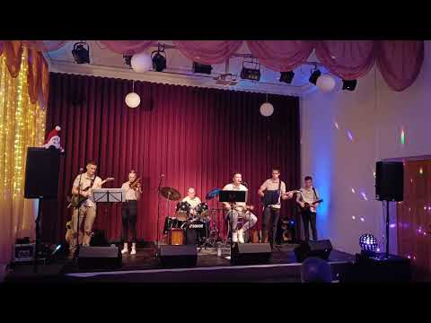 kloogarannas x Kauges Külas - Nublu x Curly Strings - MAIKS 5. sünnipäeva live