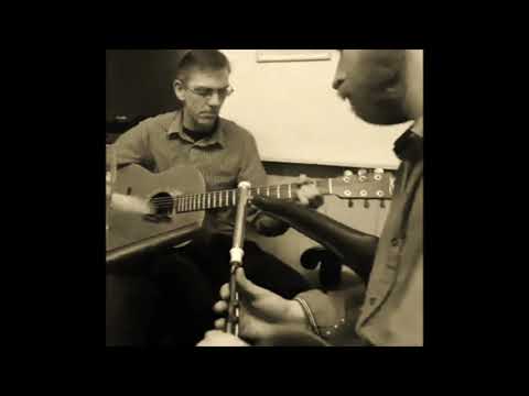 Aaron O'Hagan Uilleann pipes  and Ruairí Cunnane Guitar