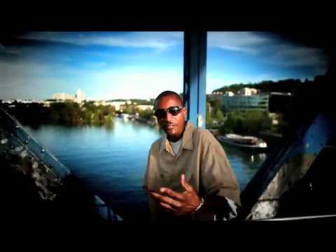 DANY DAN - A La Régulière - Briquets et Portables -