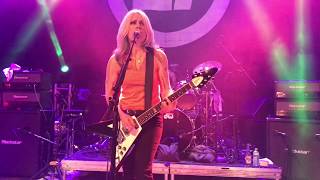 Download lagu L7 - Bloodstains / Pretend We’re Dead - Indianapolis IN 4/18/2018 mp3