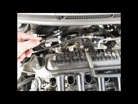 Changing spark plugs and ignition coils on Honda Fit