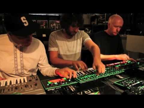 AIRA Artist First Contact — MATT EDWARDS, MATHEW JONSON, VAKULA