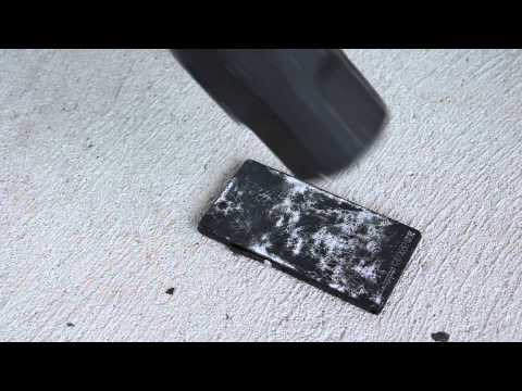Sony Xperia Z + BIG Hammer = Awesomeness!
