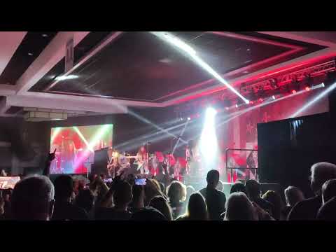 Skid Row x Lzzy Hale - Youth Gone Wild at Riverside Iowa