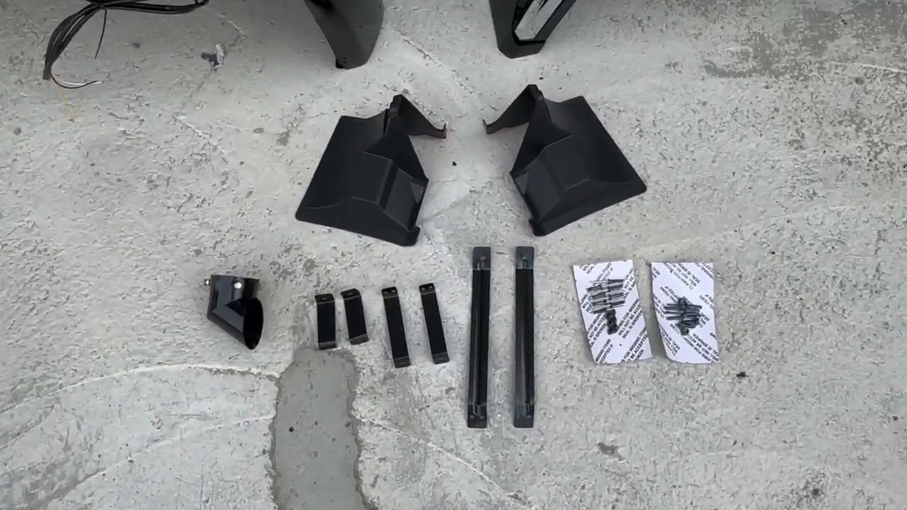 Накладки на передній і задній бампер Modelista V3-LED (2017-) Video 4