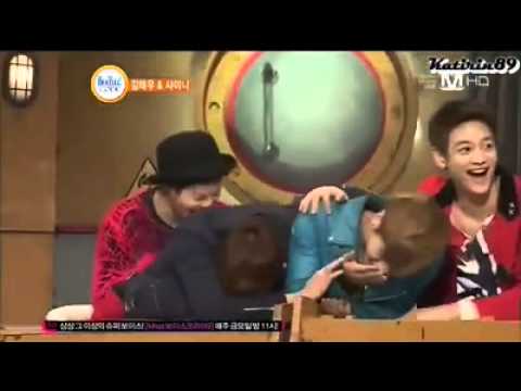 Onew got angry to Minho and hit Jonghyun  lol