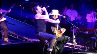 BossHoss - &quot;Still crazy ´bout Elvis&quot; Live