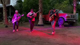 Ojitos Mentirosos - En vivo Music Video