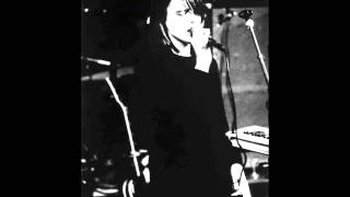 Broadcast - Echo&#39;s Answer - Paris 05 04 2000