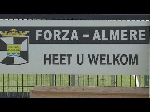 Hoge boetes uitgedeeld voor betreden velden Forza Almere