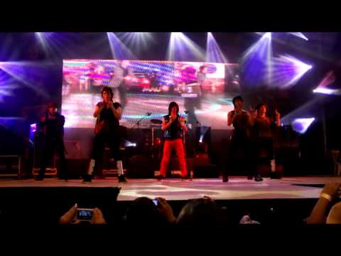 REVOLUTION "SHINee mix" en el Softnyx Party - por Inteligencia Ltda.