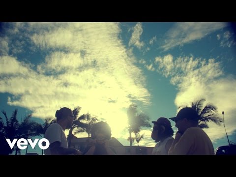 Flying Bananas - Mundo Funktástico ft. 4 Cabezas