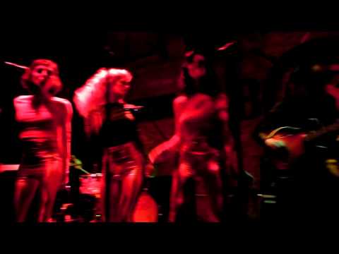 THE MENTALETTES - Spellbound - Bassy Berlin