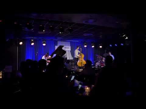 Julia Perminova Trio - live at the Blue Note SP