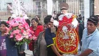 preview picture of video 'San Lorezo de Putinza - Yauyos - fiesta 2009'