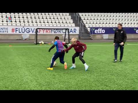 Temavenjing á Tórsvølli fyri U11 og U13 spælarar