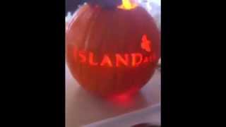 preview picture of video 'Happy Halloween 2014 - Lanai Pumpkin Jam'