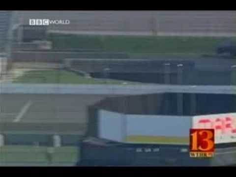 IRL 2003 - Mario Andretti testing (crash)(slow Step)