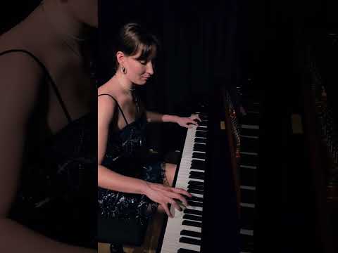 Woman Boogie Woogie Power #boogiewoogie #piano #blues #jazzpiano #boogiewoogiepiano