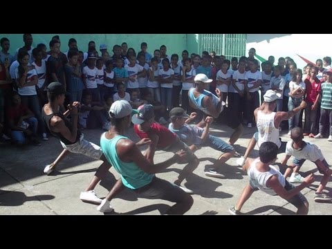 Oz Bombom Boiz - Sentadinha | No Styllo