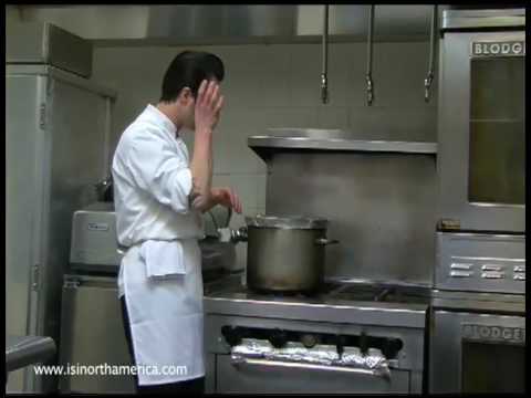 Chef Johnny Iuzzini with ISI