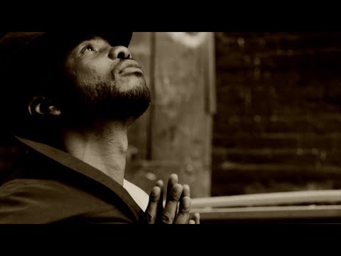 CHI THANH feat. BEN McCRARY - What's A Man To Do (Official Video)