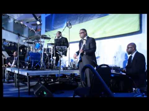 MoFitz Project Blacktie