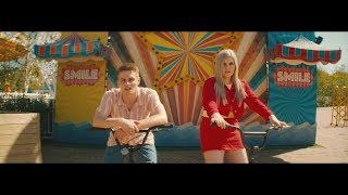 Dusky Grey - A Little Bit [Official Video]