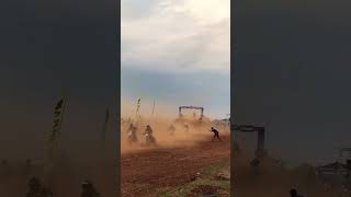 Download lagu Sirkuit motor cross std Pakansari Bogor mp3 Download lagu Sirkuit motor cross std Pakansari Bogor mp3