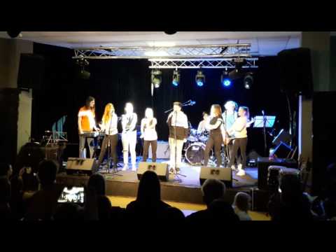 Koncert kapel ZŠ Jakutská, GymJH a Øse Efterskole