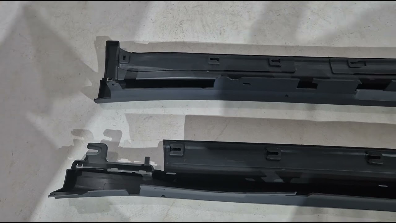 BMW X3 G01 2018– Sideskirts X3M F97 / M-Sport Video 1