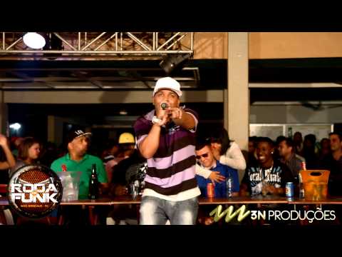 MC Ronny Baby ::Lançamento + Medley ao vivo na Roda de Funk ::