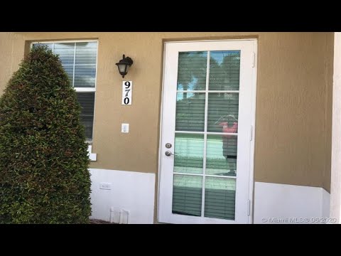 970 SW 147th Ave, Pembroke Pines, FL Presented by Denise Pichardo.