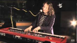 Regina Spektor - No Surprises (Live On Triple J)