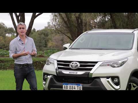 Toyota SW4 Diamond - Minitest - Matías Antico - TN Autos