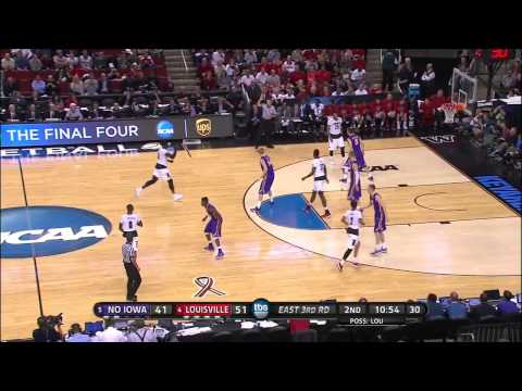 Northern Iowa vs. Louisville:  Nate Buss slam