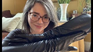 Download lagu ASMR Leather Glove Sounds! Unboxing and trying on two pairs of long leather gloves ❤️ mp3 Download lagu ASMR Leather Glove Sounds! Unboxing and trying on two pairs of long leather gloves ❤️ mp3